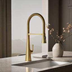 Graze Semi-professional kitchen sink faucet with three-function sprayhead - Vibrant Brushed Moderne Brass - image 2