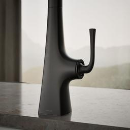 Graze Pull-down kitchen sink faucet with three-function sprayhead - image 6