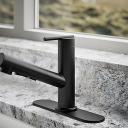 Crue Pull-out kitchen sink faucet with three-function sprayhead - image 6