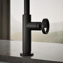 BilletE Pull-down kitchen sink faucet with two-function sprayhead - image 6