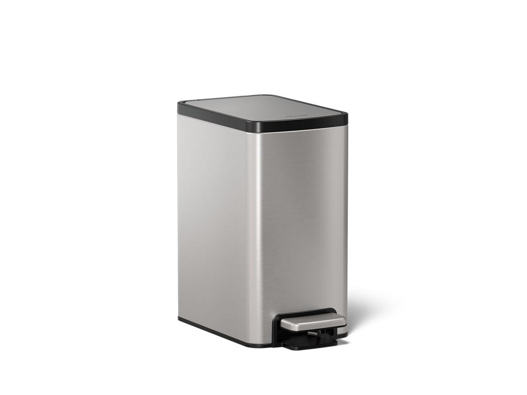 6-liter step trash can by Kohler
