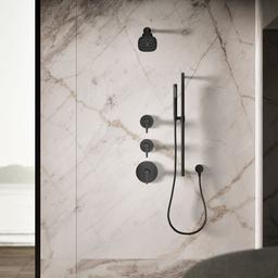 CinqE Square single-function filtered showerhead, 2.5 gpm - image 8