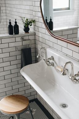 BrockwayE 48'' wall-mount utility sink - image 2