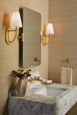 CastiaE by Studio McGee 20'' x 30'' rectangular mirror - image 14