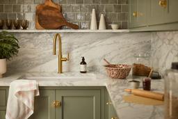 Touchless pull-down kitchen sink faucet with three-function sprayhead - image 10