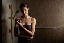 Silestone quartz 31'' backsplash - image 15