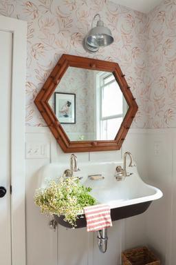 BrockwayE 48'' wall-mount utility sink - image 3