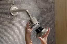 CinqE Round single-function filtered showerhead, 1.75 gpm - image 24